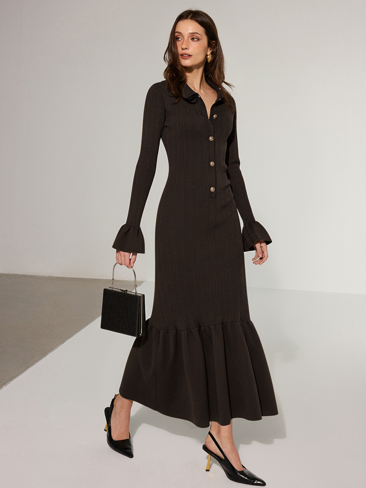 Mermaid Hem Collared Knit Maxi Dress
