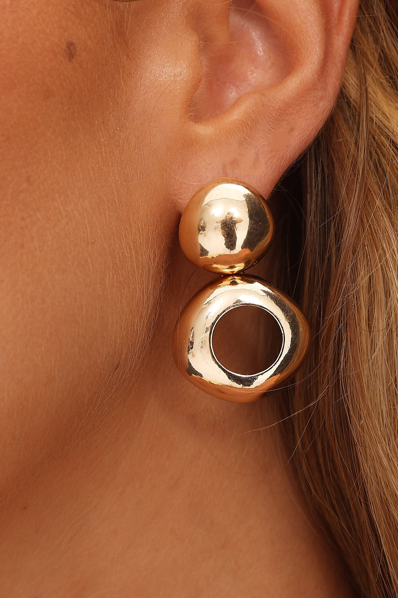 Hilary Drop Earrings Gold