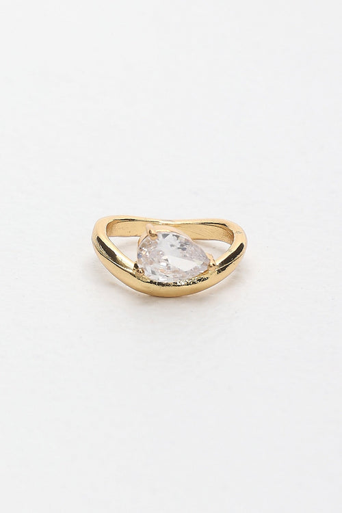 Angelisse Crystal Pear Ring Gold