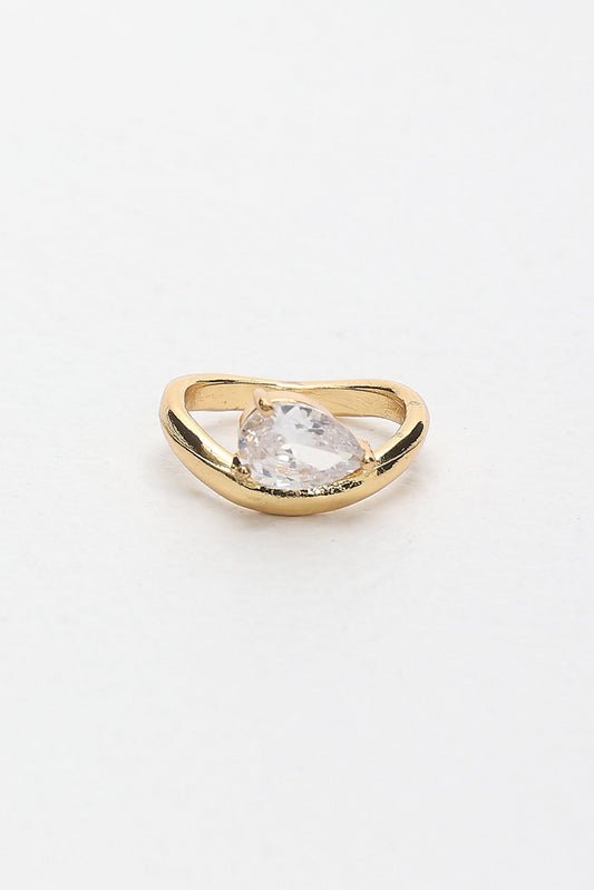 Angelisse Crystal Pear Ring Gold