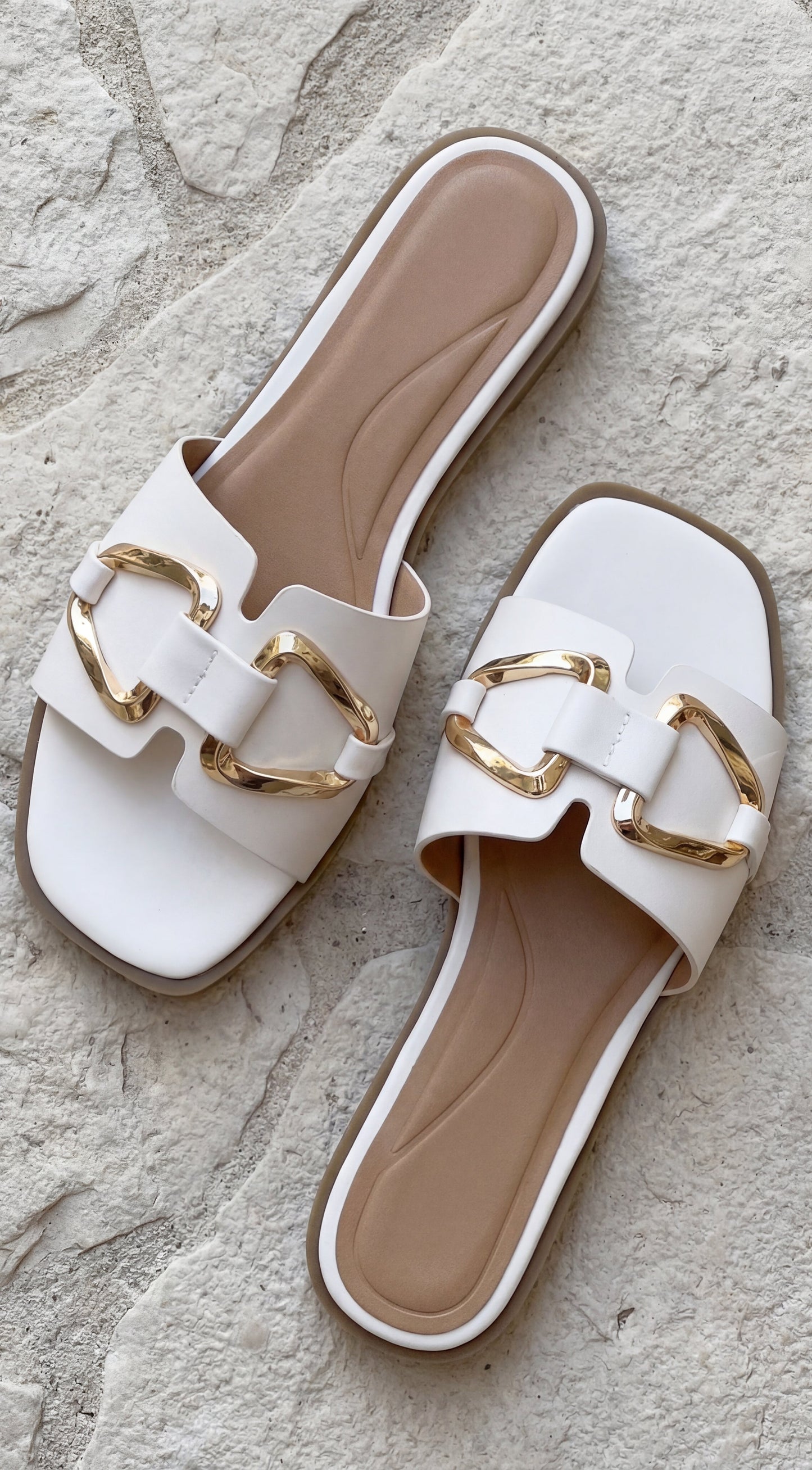Ellis Flat Sandals - White